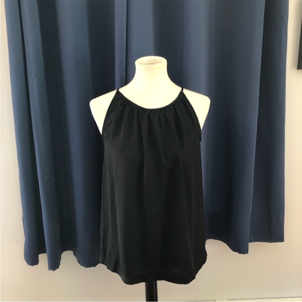 BOGO LOFT black pleated front tank top blouse